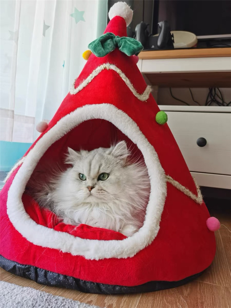 Christmas Tree Design Cat Bed  - Interior Design Warm recensione e prezzo
