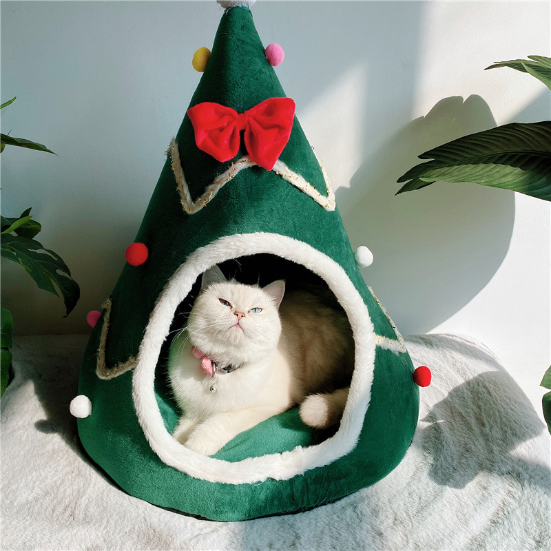 Christmas Tree Design Cat Bed  - Interior Design Warm recensione e prezzo