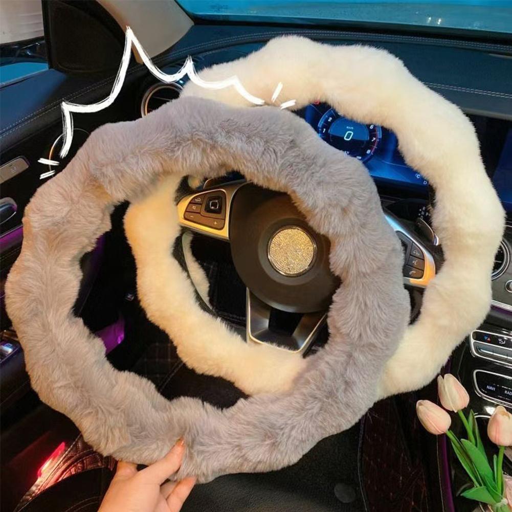 Fluffy Car Steering Wheel Cove - Interior Design Warm recensione e prezzo